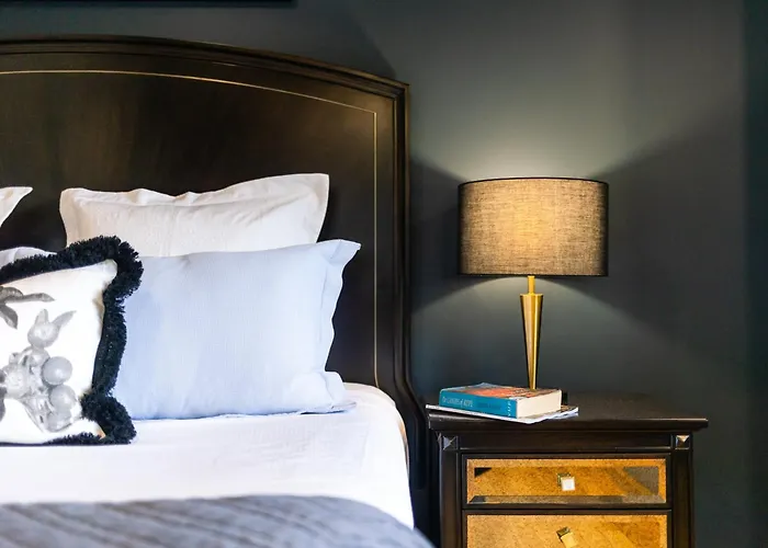 Central hotel: Parehua Resort